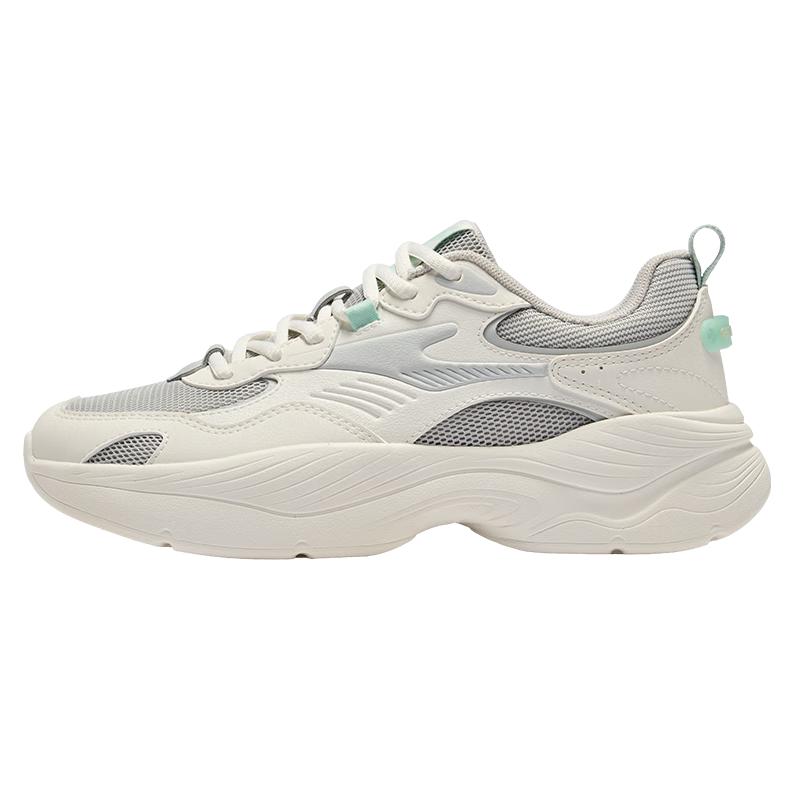 ERKE Women's 'Xiaoyun' Lightweight Casual Dad Shoes