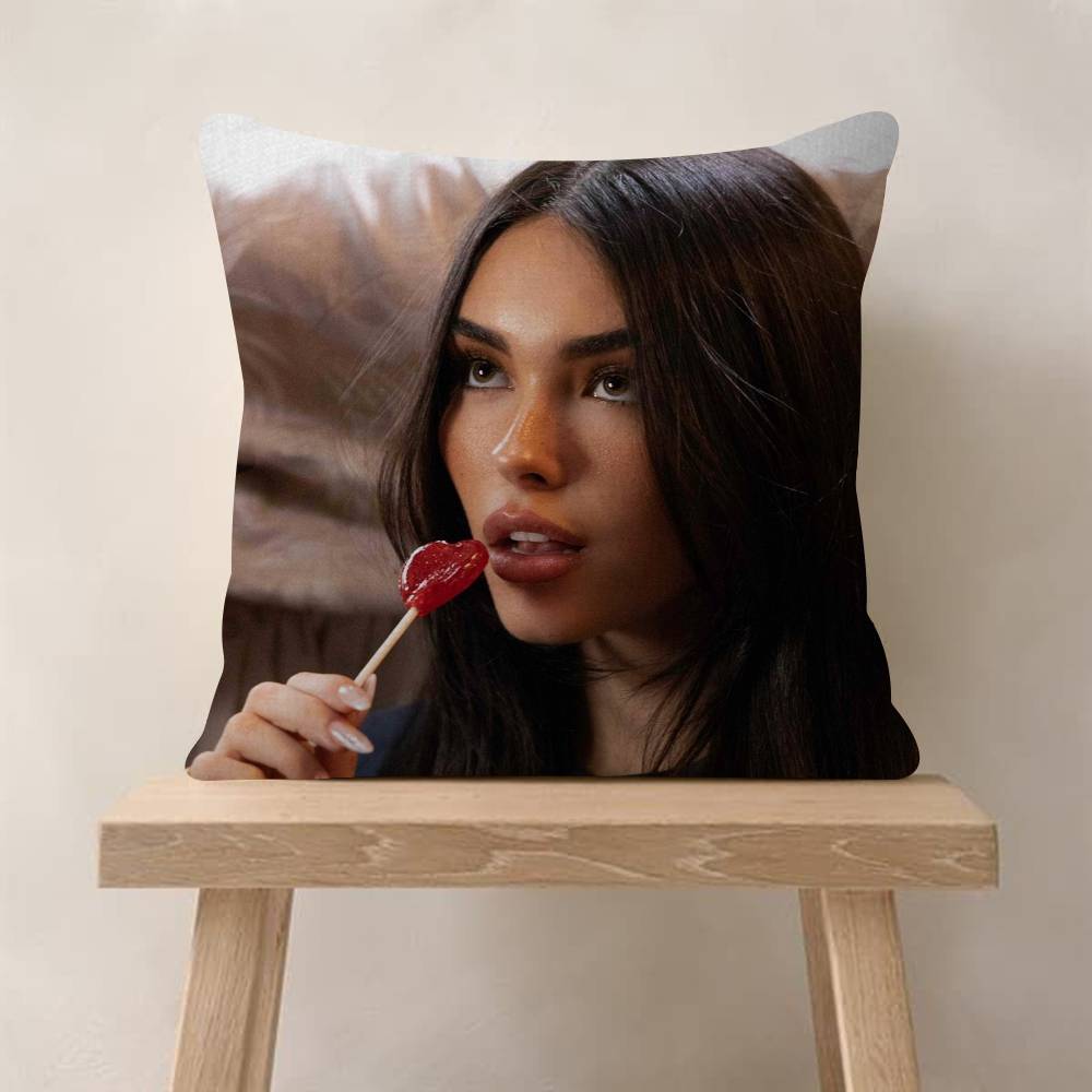 Singer Madison Beer Pillow Cover for Bedroom Room and Living Room Sofa Decorative Cushion Cover