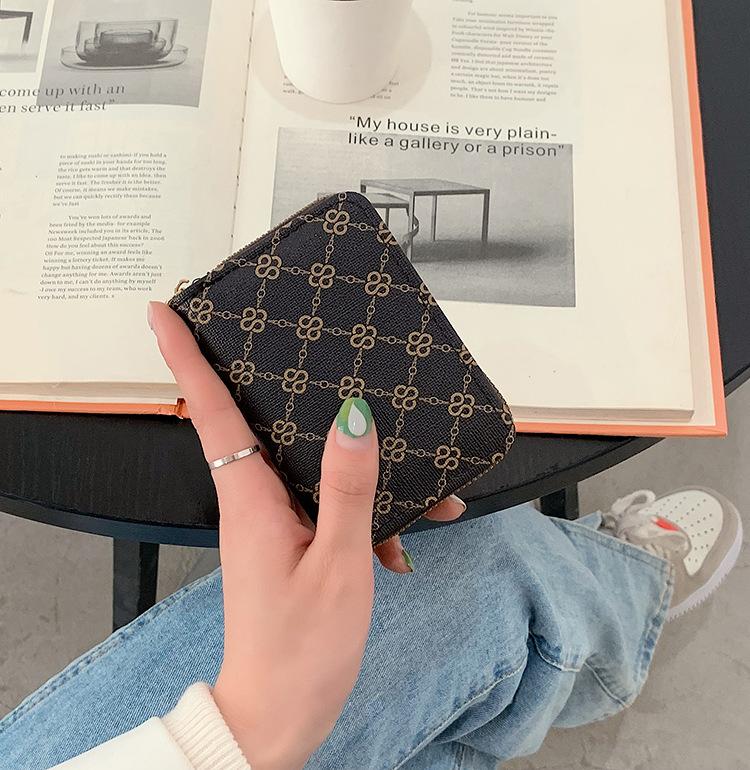 Card bag Large capacity Multi-card position Driving certificate jacket Men's and women's laser gold and silver integrated exquisite high-end compact