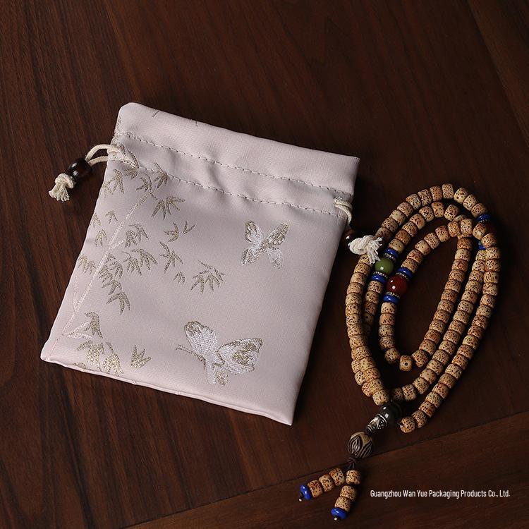 Çift Katmanlı İşlemeli Brokar Takı İpli Torba: Bilezik, Koleksiyonluk, Tesbih, Tesbih ve Hediye Çantası.