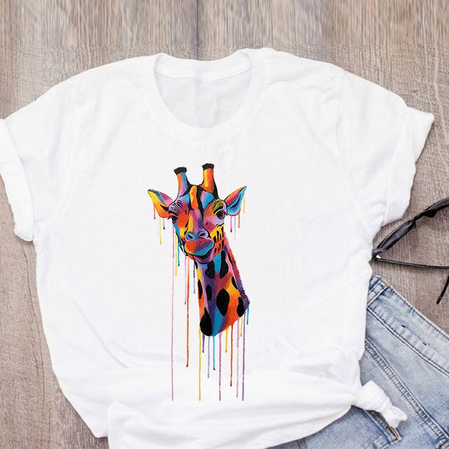Kawaii Animal Giraffe Graphic Women T-Shirt 90S Summer Loose Short Sleeve Round Neck Female Top Streetwear Y2K Clothes