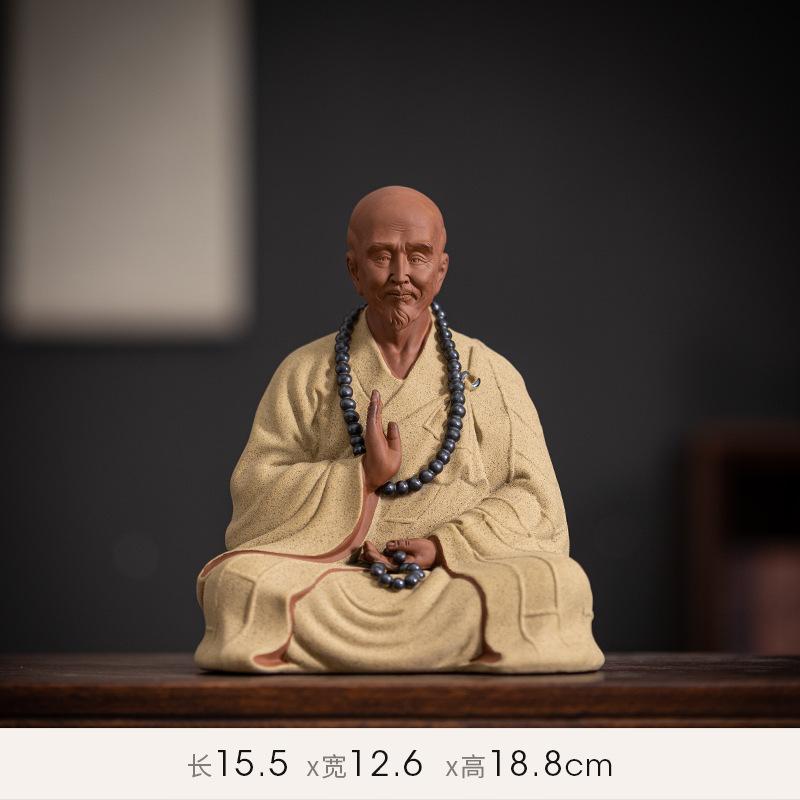 Ceramiczne przedmioty dekoracyjne w stylu zen autorstwa Mistrza Hongyi, posąg postaci historycznej Li Shutong oraz przedmioty dekoracyjne do ent