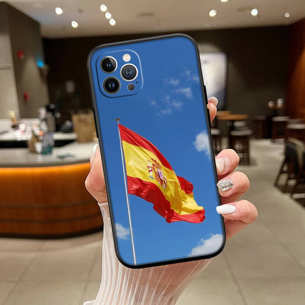 Spain Flag Phone Case for Motorola Moto Edge 60 60s 70 G86 G56 G54 E14 G04S G45 G54 G64 X30 X40 X50 S30 S50 Pro Power Tylus