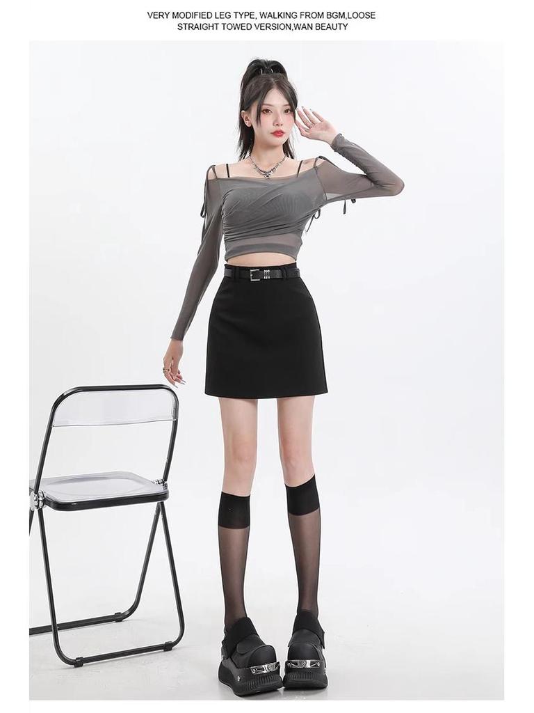 Women's Gray High-Waist A-Line Skirt - Slim Fit, Trendy Short Skirt for Spring and Autumn
