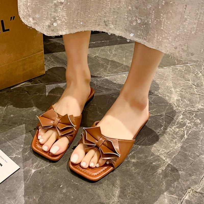 Spring/summer New 2025 Outdoor Flat Leather Bow Non-slip Beach Lady Slippers Casual All-match Fashion Women Sandals