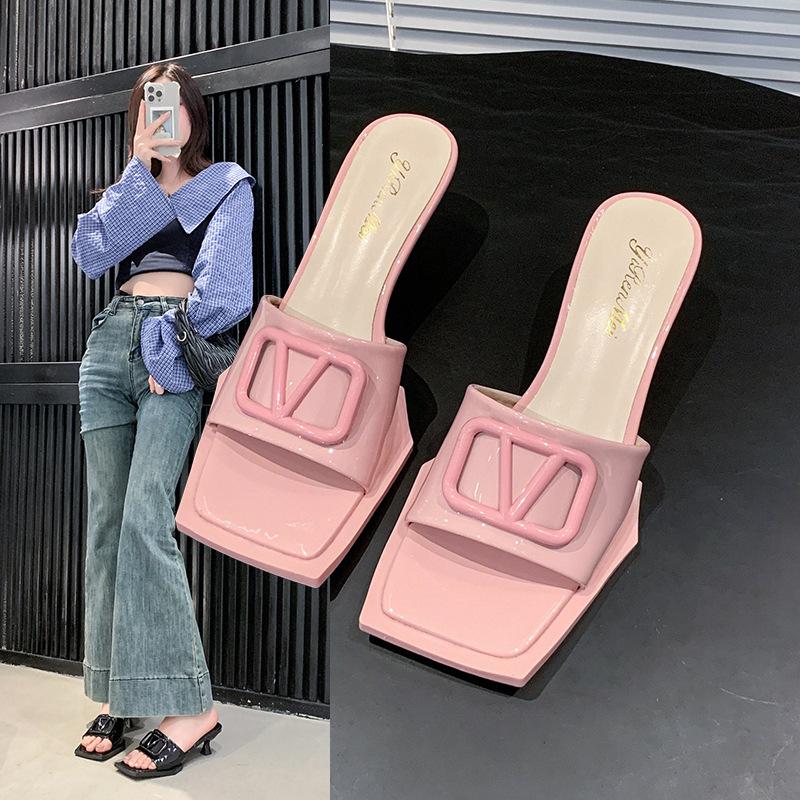 2025 summer new square head high-heeled slippers thin-heeled patent leather one-word slippers daily commuter high-heeled slippers