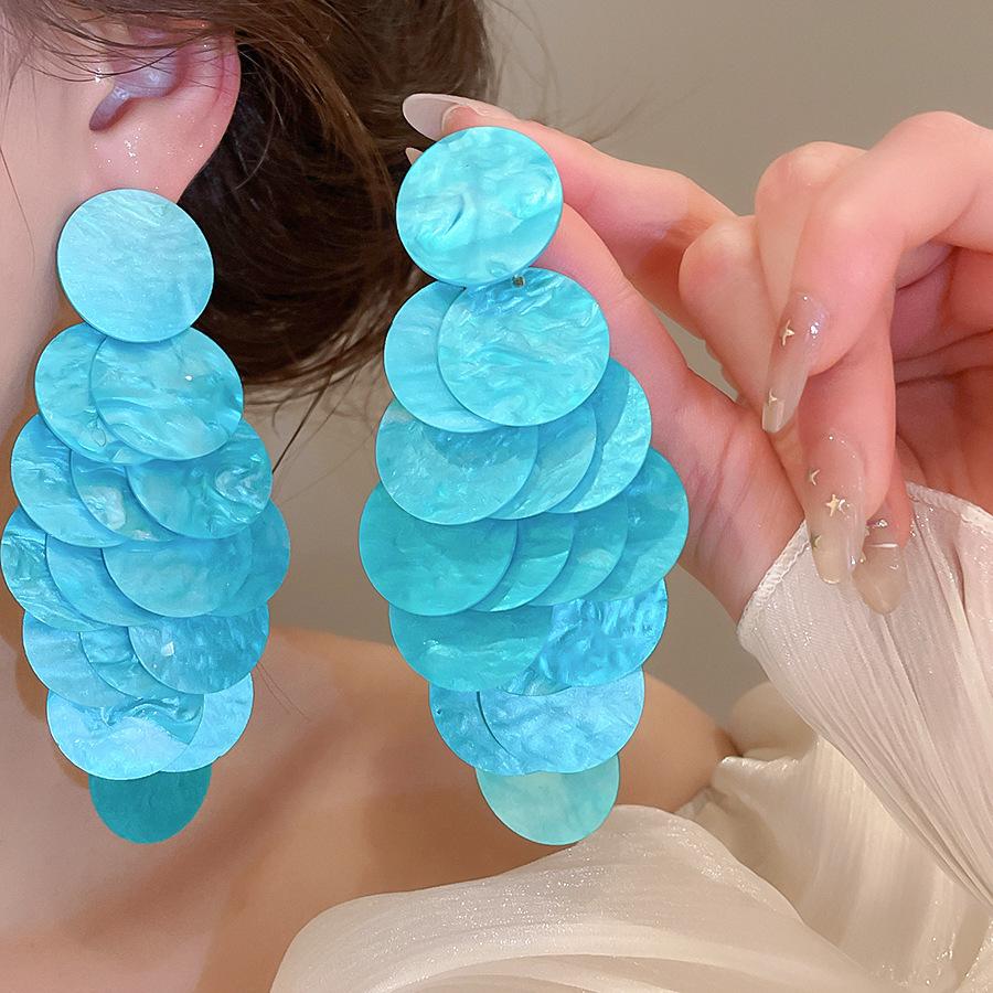 Blue Ocean Flower Shell Stud Earrings: Sweet, Girly, Vacation-Style Fashion Accessories