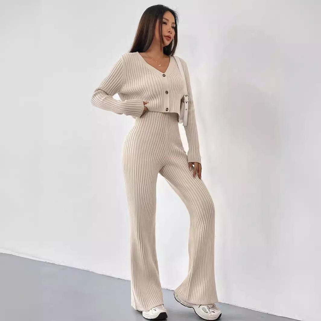 

Осенне-зимняя женская мода повседневные прямые брюки темперамент свободный V-образный вырез полосатый трикотажный брючный костюм S абрикосовый