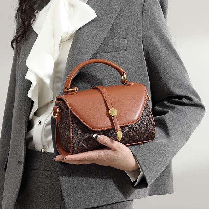 European and American Retro Bags, Trendy Handbags, Women's Crossbody Bags, Autumn and Winter Printed Women's Bags, Light Luxury