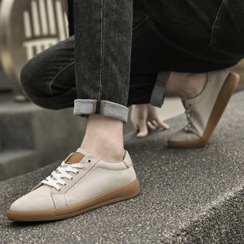 Modne Klasyczne Antypoślizgowe Trampki 2025 Nowy Trend Codzienne Skórzane Buty Sznurowane Komfortowe Męskie Buty do Skateboardu Outdoor Miękkie Formalne Buty do Sukienki