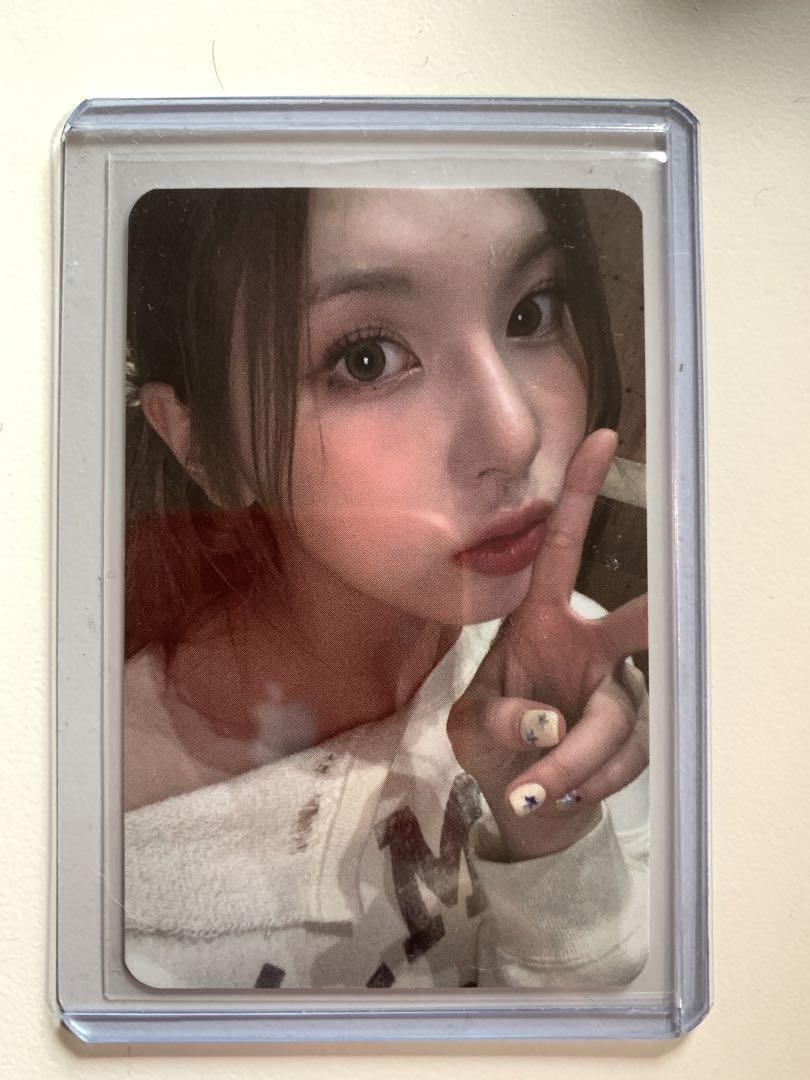 

[USED] NMIXX Bay 2 Week Sanok Pre-Recorded Broadcast Trading Card