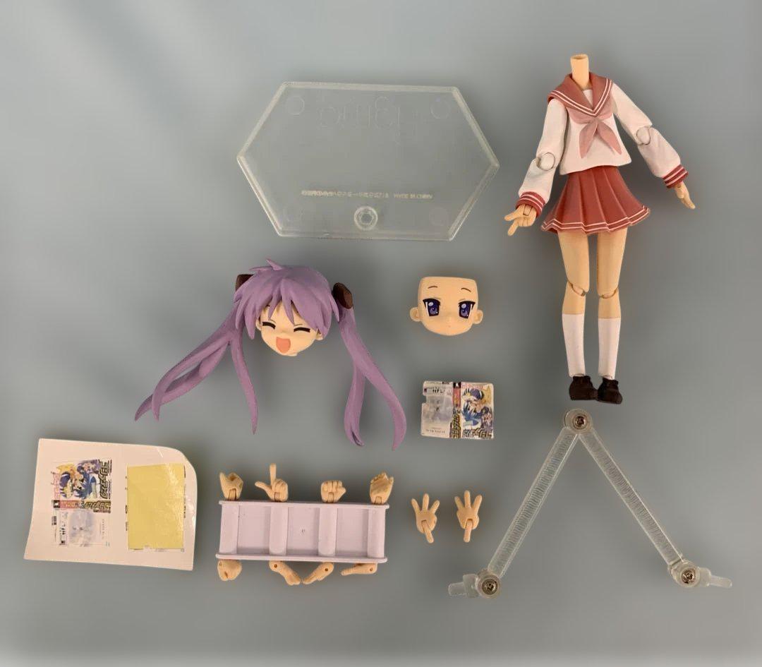 

[Б/У] figma Кагами Хиираги Зимняя Форма Вер.. Аниме «Счастливая звезда»