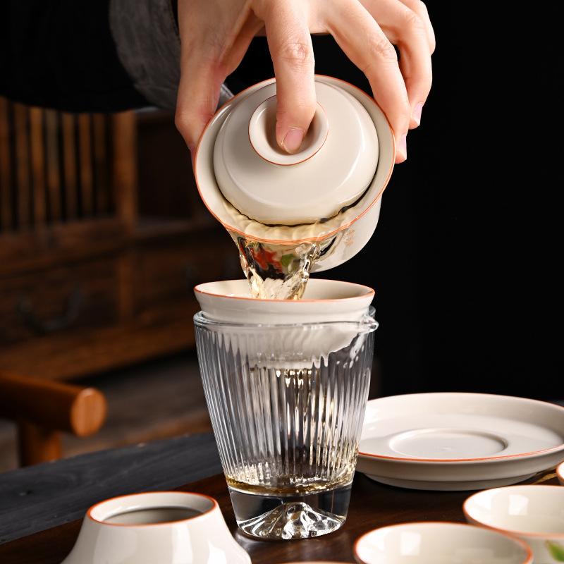 A set of grass and wood ash tea set, a complete set of ceramic kung fu gift boxes, high-end gifts, light luxury