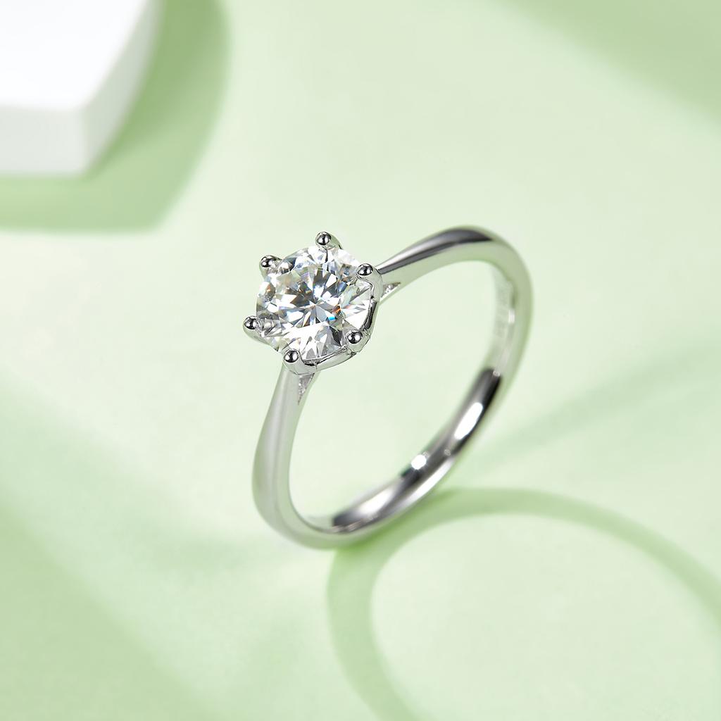Minimalist Halo Shoulder Pave S925 Sterling Silver Rhodium Plated 1CT D Color Brilliant Cut GRA Certified Moissanite Ring
