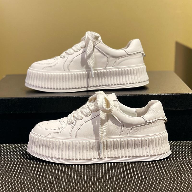 Leather Platform White Shoes Women's 2025 Spring New Casual Versatile Sports Board Shoes Heightening Shoes Children's Biscuit Shoes