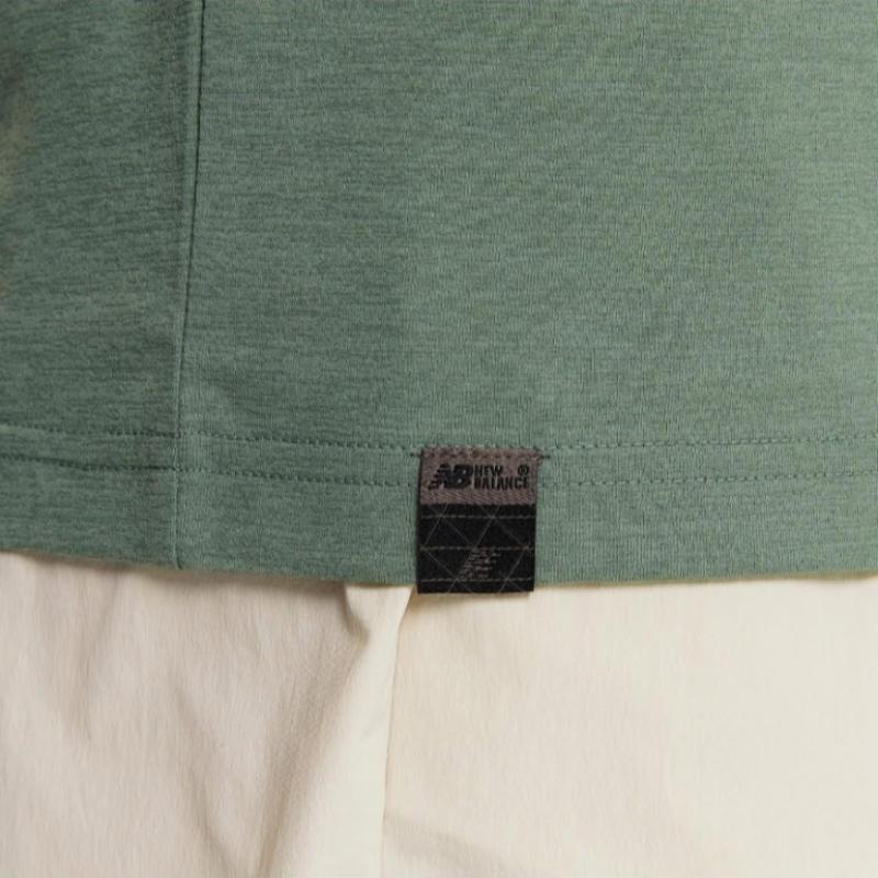 New Balance Tee Nqj Nbnee22433 49 Uni Frozen Small Logo Short Sleeve Tee  