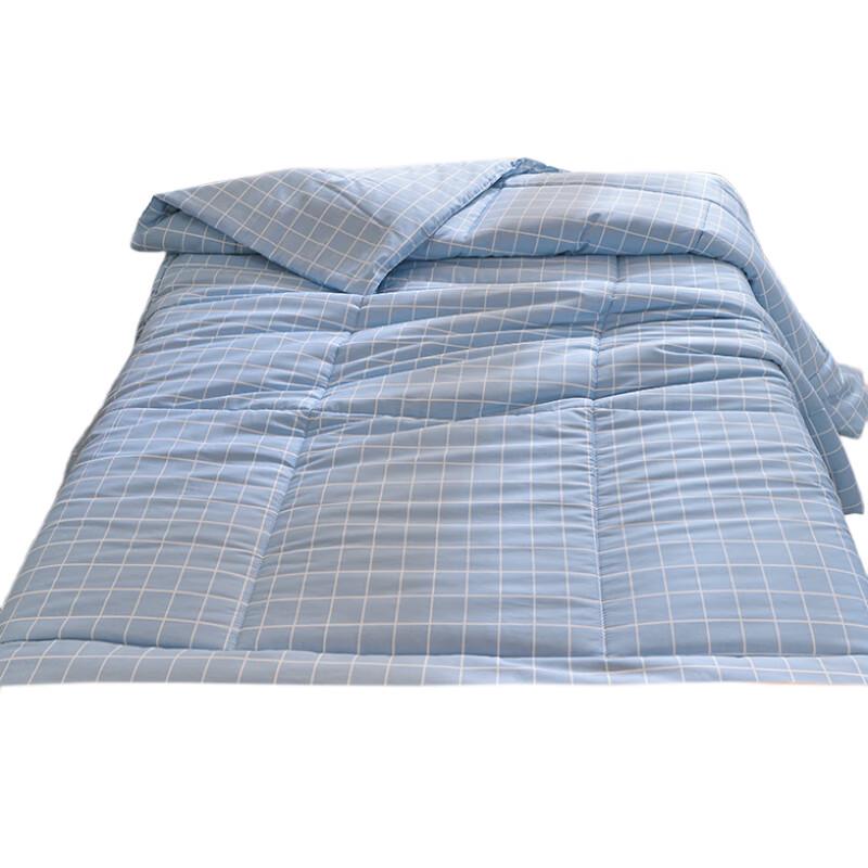 Deze 100% Cotton Winter Quilt