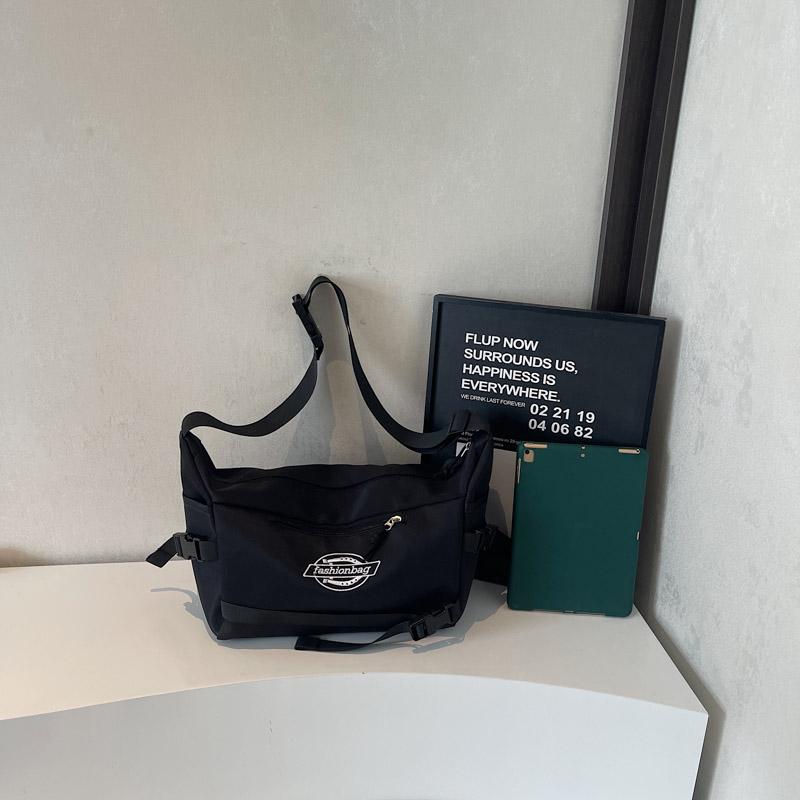 Women's Large Capacity Shoulder Bag Letter Print Crossbody Bag