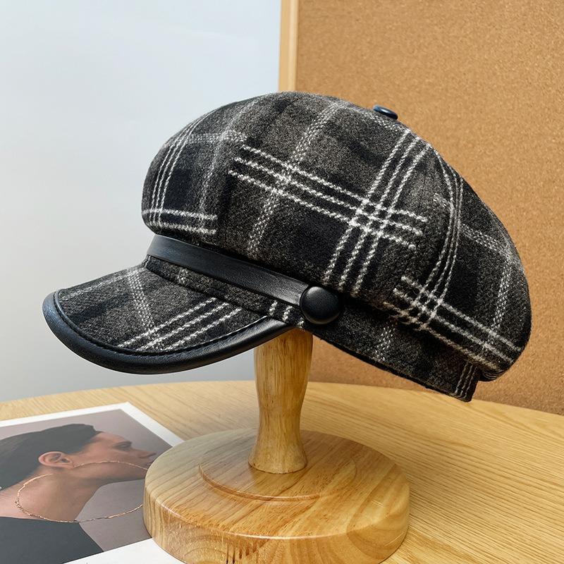 Plaid Octagonal Hat Women's Winter Literary and Retro Ankara Red Beret Cap Warm Face Newsboy Hat