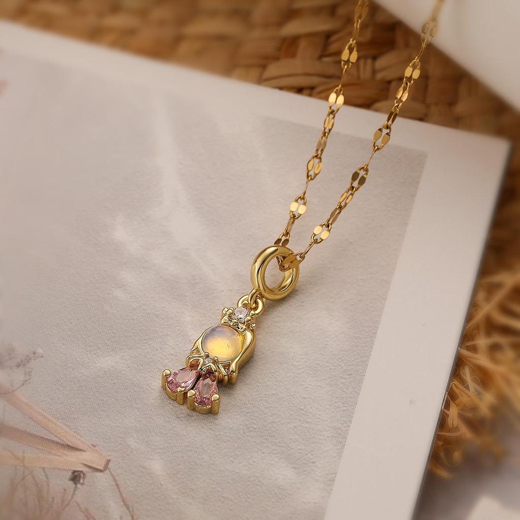 Aogou Gold-Plated Zircon Princess Necklace - Women's Exquisite Fairy Tale-Inspired Cute Collarbone Chain.