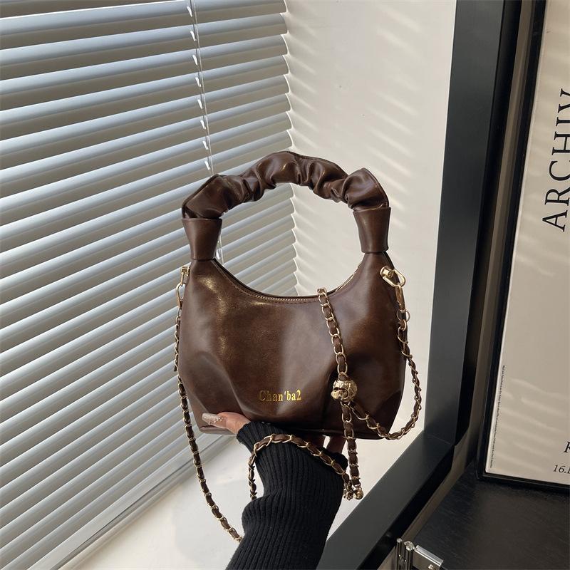 

Autumn and winter retro Maillard brown small bag women s 2025 new versatile messenger bag exquisite mini small bag коричневый