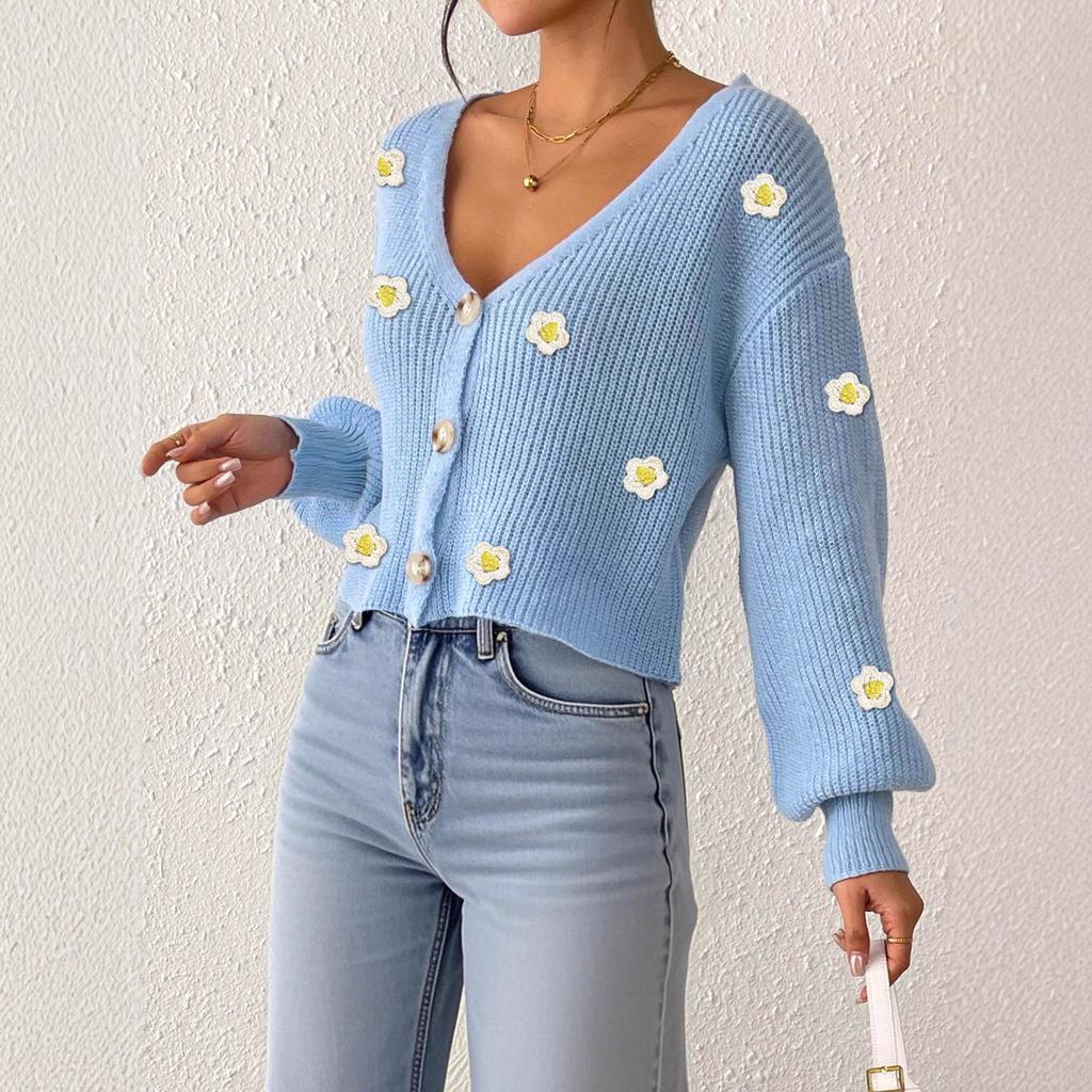 A Loose Long-sleeved Cardigan with Hand-hooked Three-dimensional Flower Patchwork Short Coat for Women