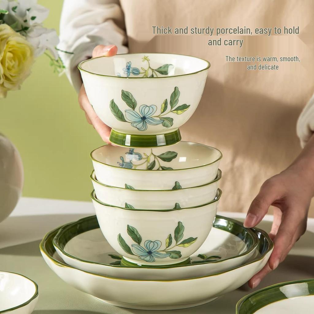 Japanese Ceramic Dining Set: Noodle Bowl, Bathtub Bowl, Microwave-Heating Bowl, High-Temperature Soup Bowl, and Chopsticks.