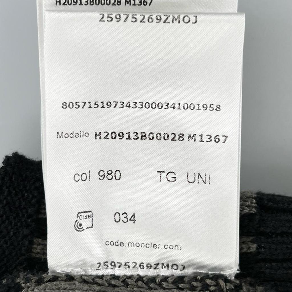 Ausgezeichnete MONCLER Strickmütze BERRETTO Logo-Patch schwarze Baumwolle Damen Gebraucht