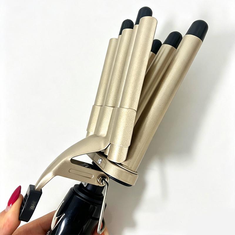 Professional large-bubble curling iron with automatic rotation for waves. Suitable for home use and beauty salons.