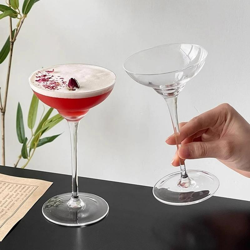 2Pcs Japanese Style Margarita Glasses Cup Handmade Classic Goblet Simple Cocktail Glass Cup Martini Glasses Cups Kitchen Tools