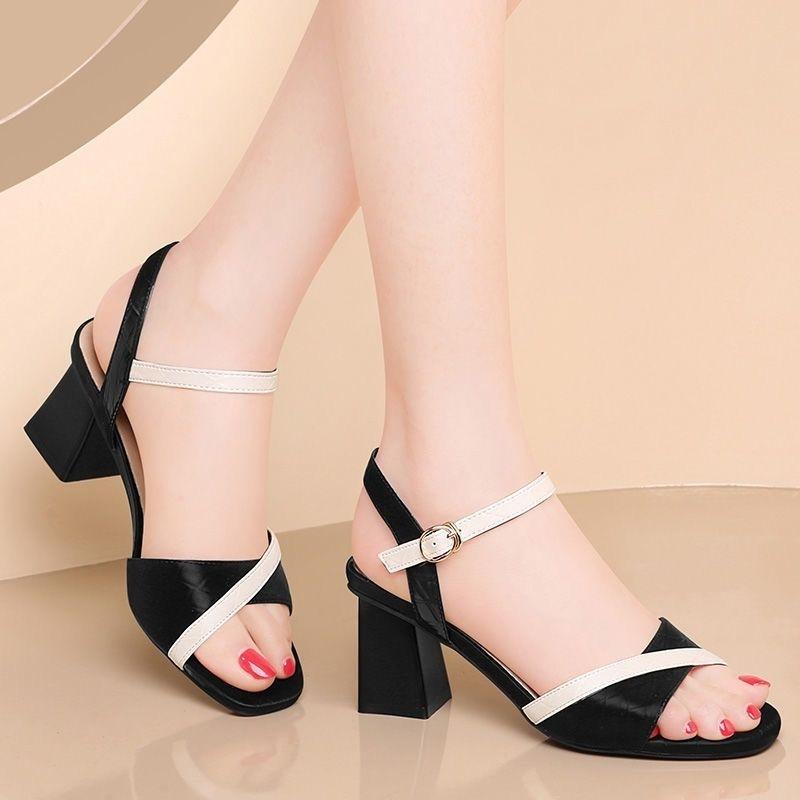 

Модные женские сандалии новинки 2024 ортопедические сандалии женские элегантные римские платформы клин зеркальные роскошные дизайнерские летние модные белые 40 чёрный