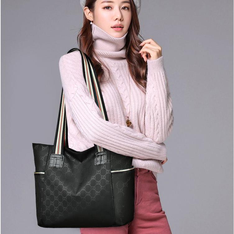 Dámská velkokapacitní voděodolná taška Oxford Cloth Nylon plátěná taška přes rameno Tote Bag Kabelka