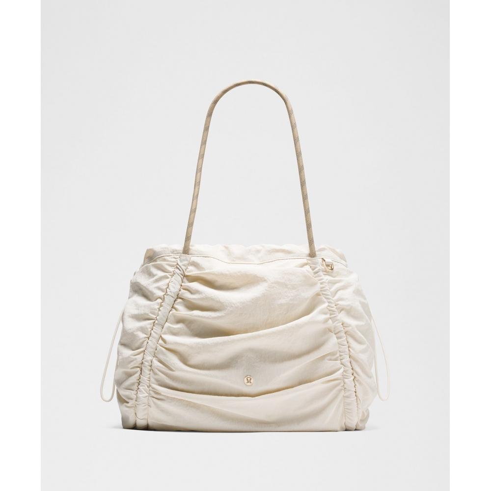 Lululemon Lucid Tote Bag 24L Ltiv Wkki Gold