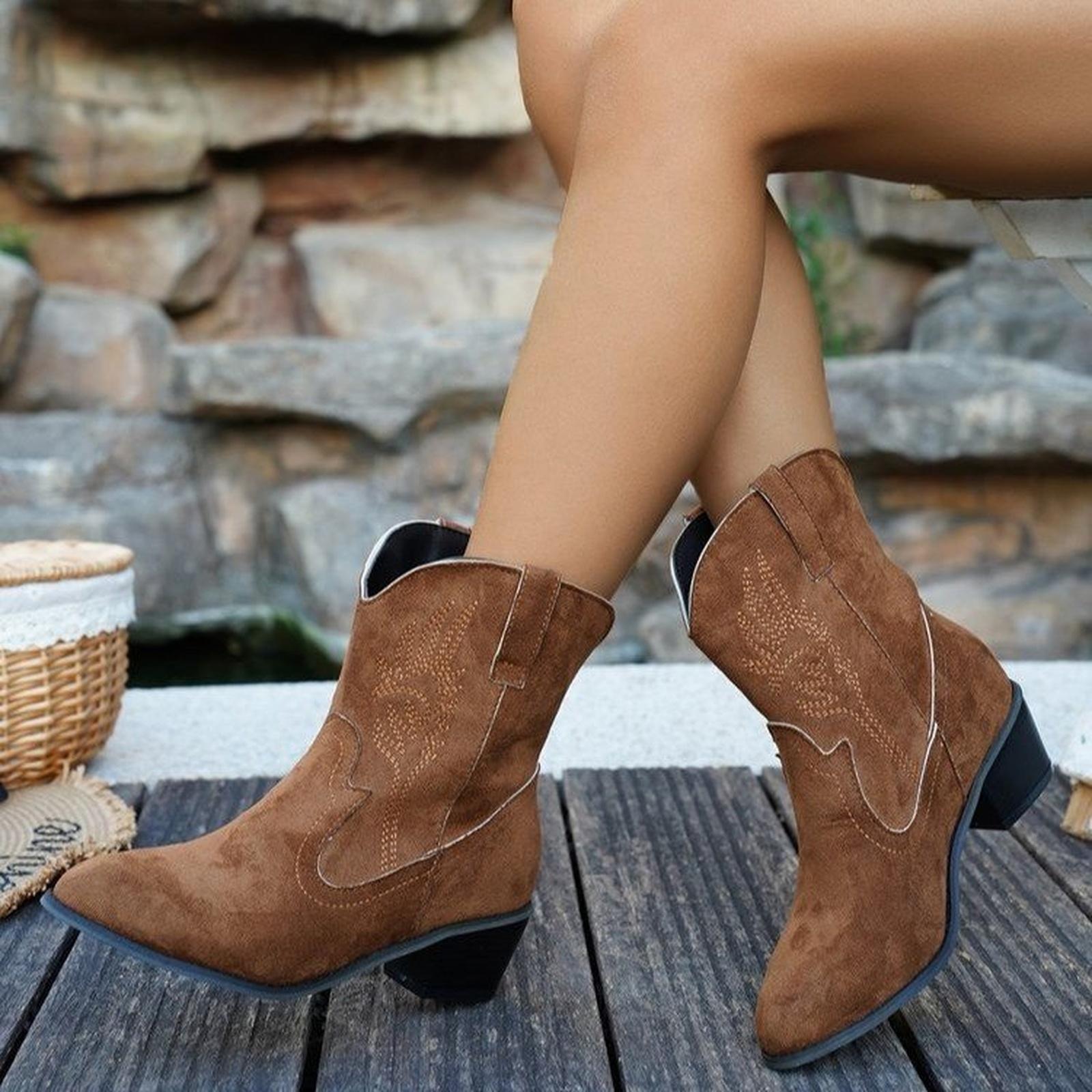 

Women s Western Cowboy Embroidered Boots Fashion Low chunky Heel Round Toe Fall Short Booties Shoes 39 коричневий