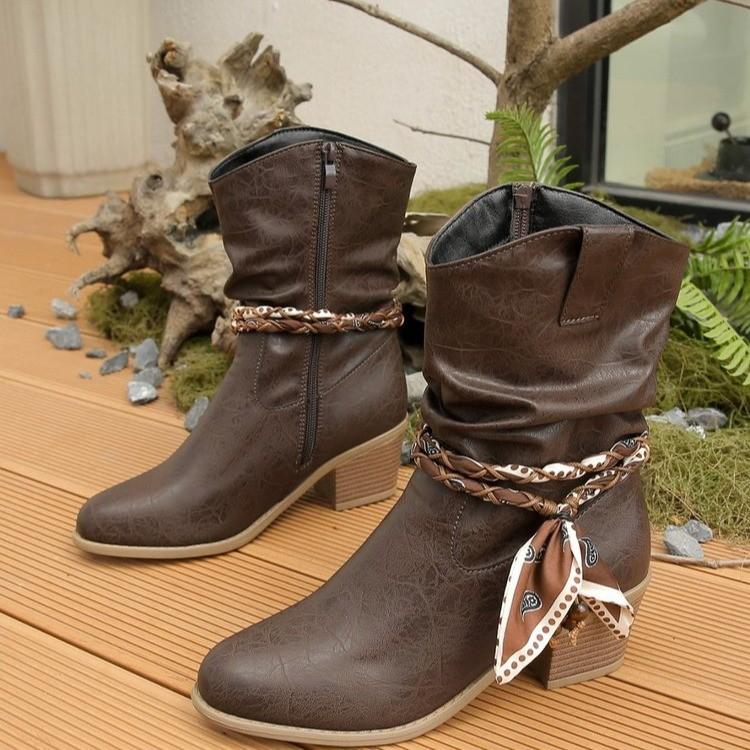 European and American fashion medium tube fashion boots women's large size retro thick heel pleated foot sleeve V mouth western knight