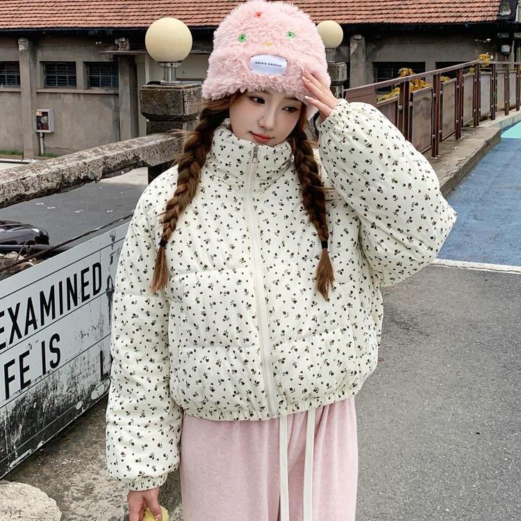 Lockere Winterjacke mit Blumenprint - Verdickte und warme Baumwolljacke für Damen