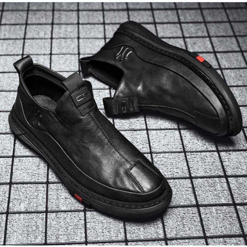 2024 New Man's Leather Casual Shoes Mans Sneakers Comfortable Slip on Flats Fashion Korean Shallow Loafers Zipper Flat Sneakers