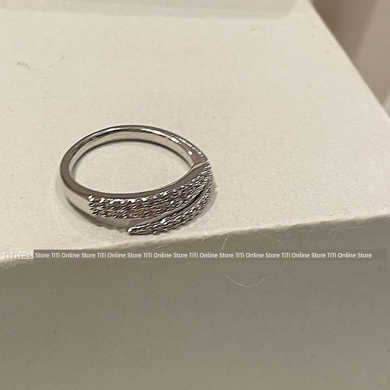 

Titi Fingertip Wealth ~ Design Contract Series Fashion Diamond-Embedded Cool Personality Full Rhinestone Zircon Zipper Ring for Women Style 2 Opening Adjustable opening