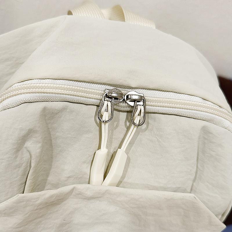 Lightweight Outdoor Backpack Unisex Small Backpack Travel Student Schoolbag