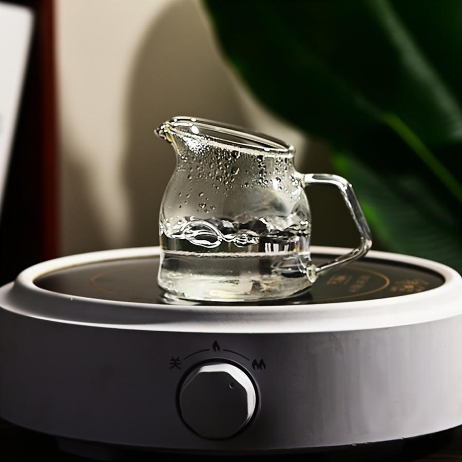 1 stk Mini Melkekanne i Glass med Skrå Hellekant - Mikrobølgesikker, Gjenbrukbar Kaffekopp for Sauser, Honning og Sirup - Perfekt for Hjemme- og Restaurantbruk