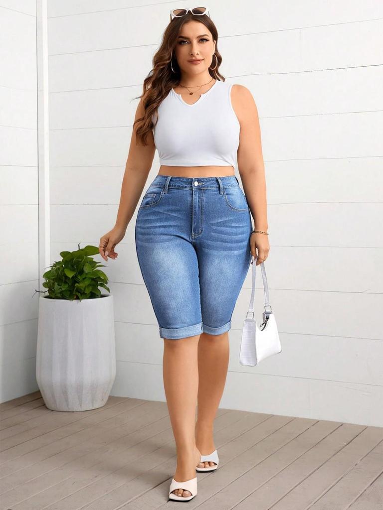 2026 Evropské Strečové Džínové Bermuda Šortky ve Velikostech Plus Size, Prané Modré, Středně Vysoký Pas, Smanšující Design Capri s Ohrnutými Nogami
