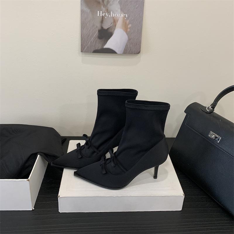 Rich and noble bow-tied pointed-toed thin-heeled short boots women's retro versatile thin boots niche design fashion short boots