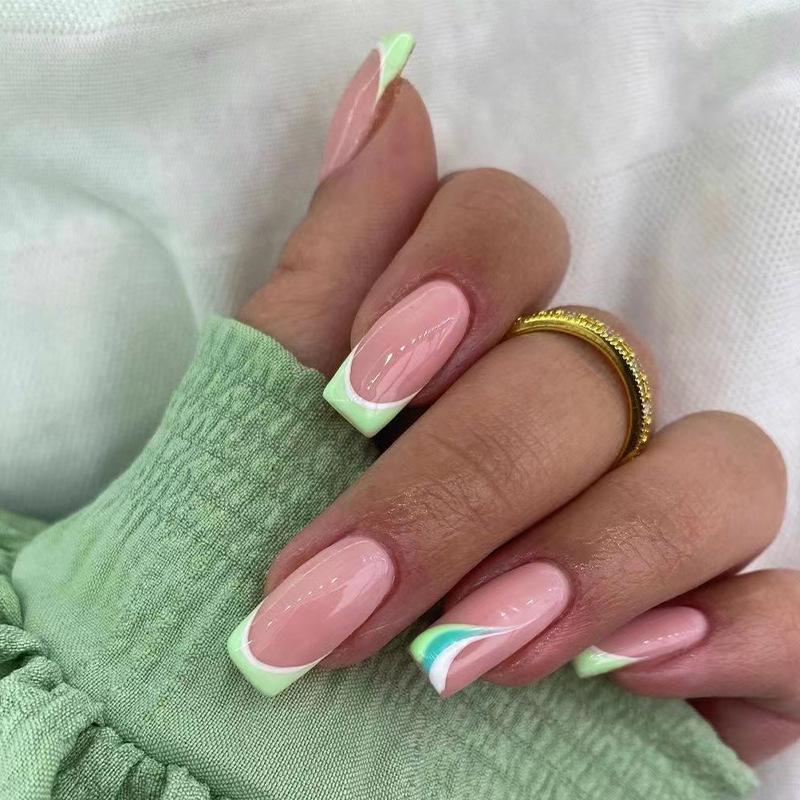 Nail Art Wearable Green & White French Wave Press-On Tips JP2534 [Glue Version]