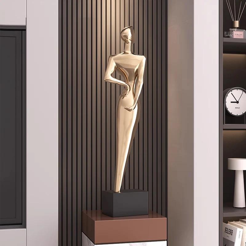 Italian Minimalist Figure Sculpture Large Ornament Luxury Electroplated Vertical Entrance Sculpture TV Cabinet Home Decoration
