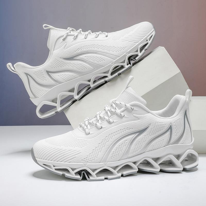 Fashion White Walking Sneakers Men Large Size 48 Sport Basketball Shoes For Men High Quality Street Style Shoes Male Sneakers
