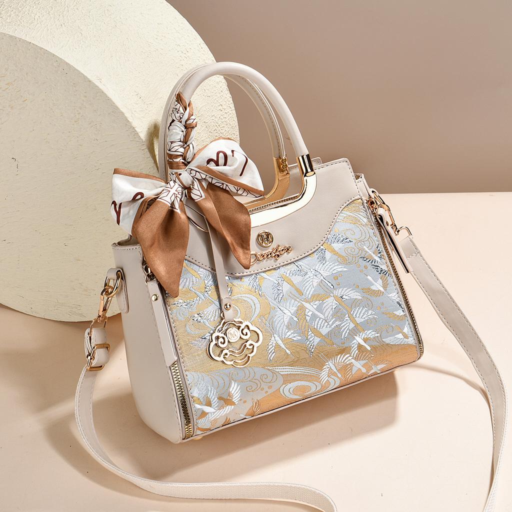 Women’s Light Luxury Red Chinese Embroidery Handbag, Elegant Mother’s Day Wedding Gift Shoulder Crossbody Bag For Middle Aged Mom