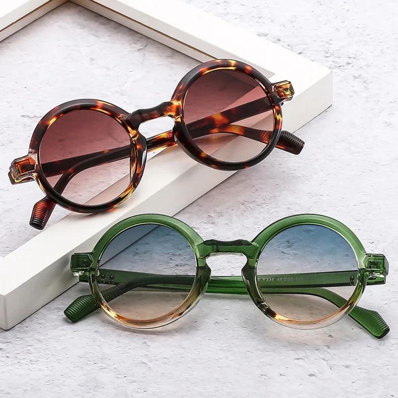 Retro Round Punk Women Sunglasses Fashion Double Color Gradient Purple Shades Men Rivets Sun Glasses UV400