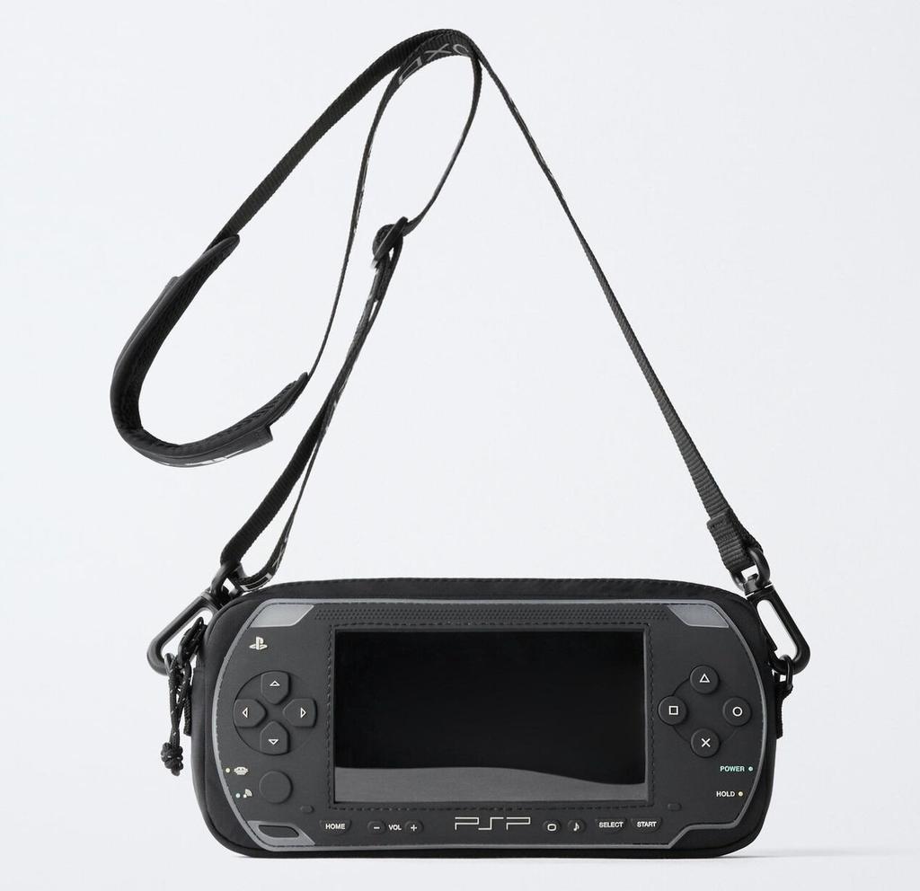 Bolsa Transversal ZARA x PlayStation Sony PSP Preta 2026 Japão