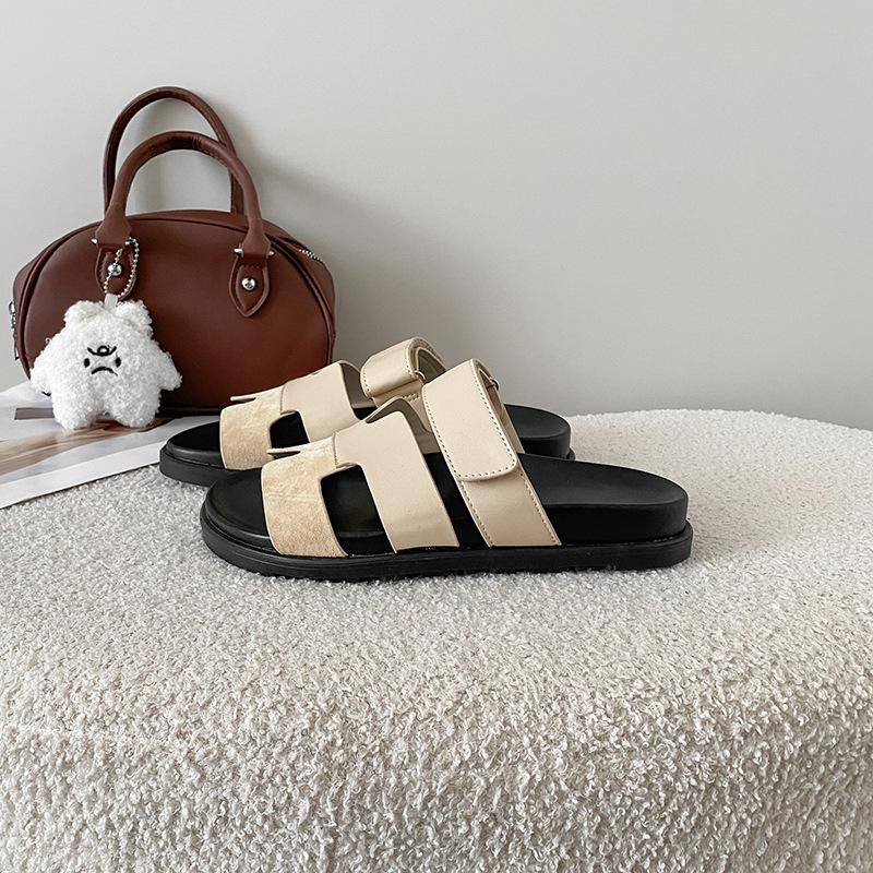 Klassische Farbabstimmung zweiter Onkel H Slipper Damen Sommerbekleidung runder Zeh lässig vielseitig Klettverschluss flache Sohle Einwort-Strandsandalen