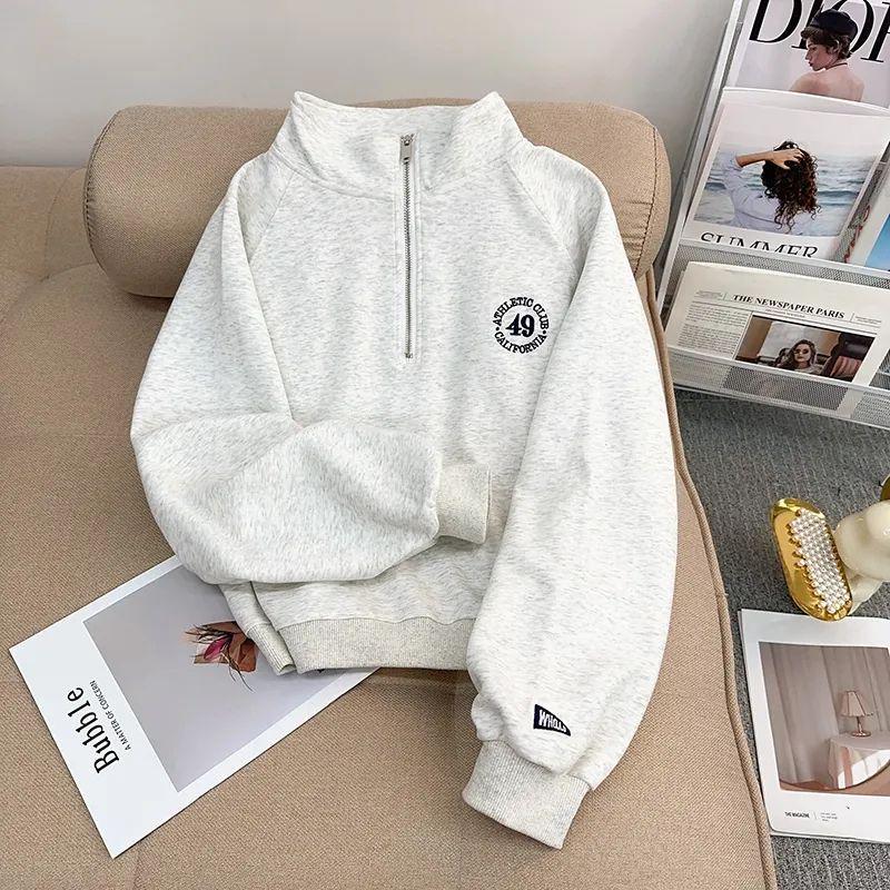 Women's Retro Embroidered Half-Zip Stand Collar Sweater - Autumn/Winter Plus Velvet Long Sleeve Pullover